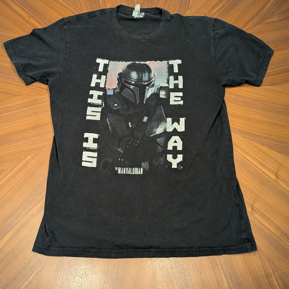 Star Wars The Mandalorian T-Shirt Mens Large Black Excellent This Is The Way Tee
